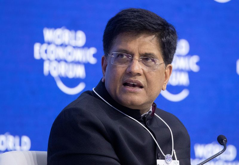 © Reuters. FILE PHOTO: India's Commerce Minister Piyush Goyal takes part at the panel discussion 