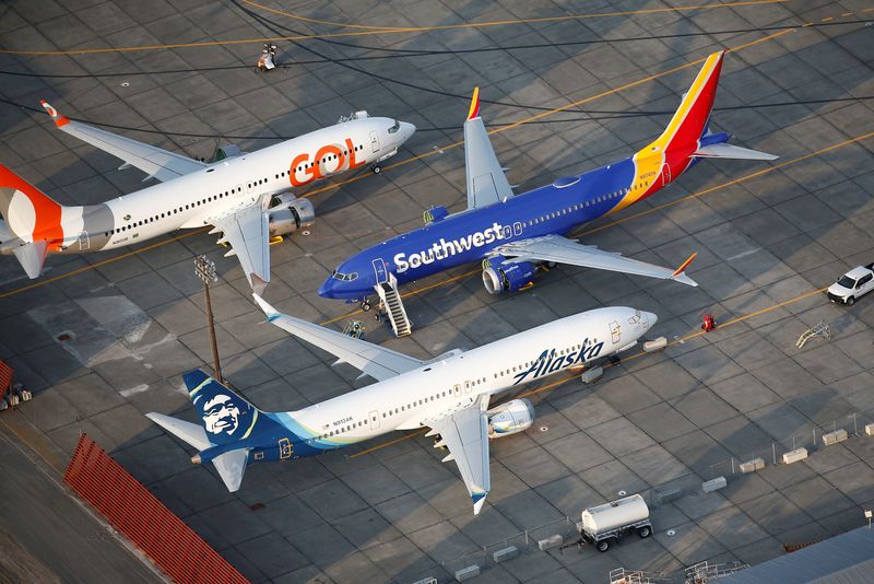 © Reuters. FILE PHOTO: An aerial photo shows Gol Airlines, Southwest Airlines and Alaska Airlines Boeing 737 MAX aircraft at Boeing facilities at the Grant County International Airport in Moses Lake, Washington, September 16, 2019. REUTERS/Lindsey Wasson/File Photo