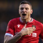 Wrexham boss Phil Parkinson: Paul Mullin made decision to leave